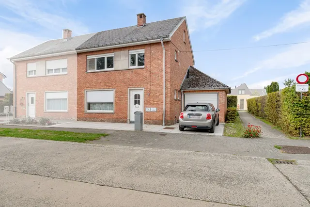 Woning te koop in Zele – 1/10