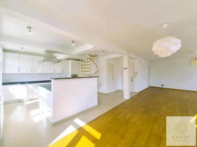 Appartement te huur in Bruxelles – 1/10