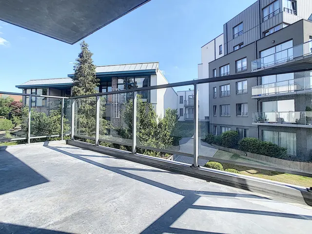 Appartement te huur in Etterbeek – 1/10