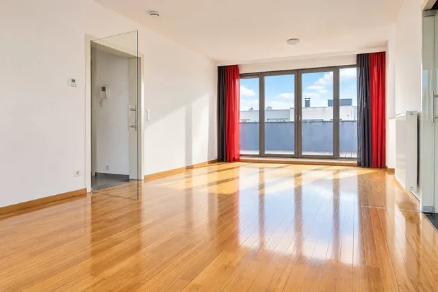 Penthouse à louer à Schaerbeek – 1/8