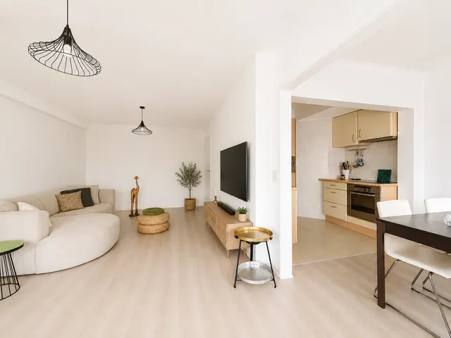 Appartement te koop in Jette – 1/10