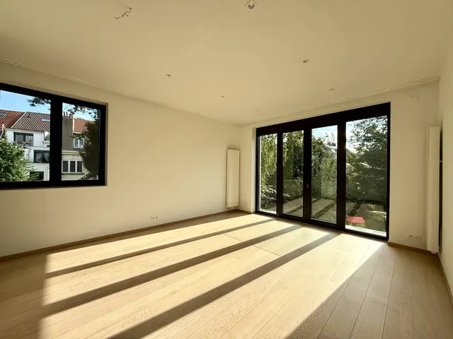 Apartment for sale in Ixelles – 1/10