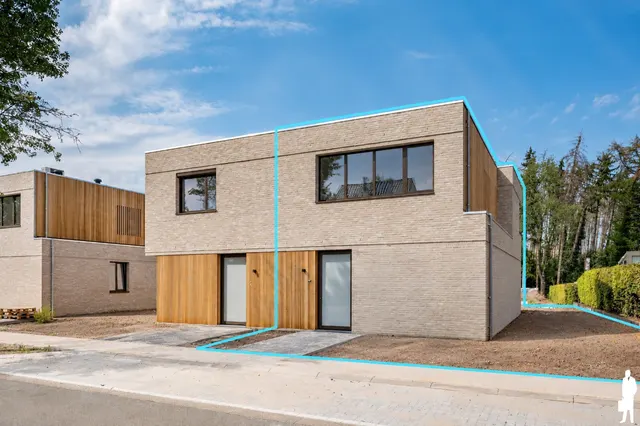 Huis à vendre à Essen – 1/10