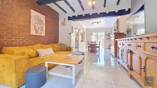 Maison à vendre à Gilly – 1/10