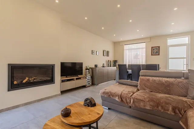 Huis te koop in Buggenhout – 1/10