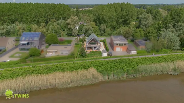 Villa te koop in Grembergen – 1/10