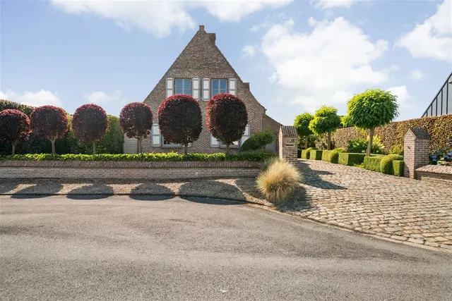 Huis te koop in Maldegem – 1/10