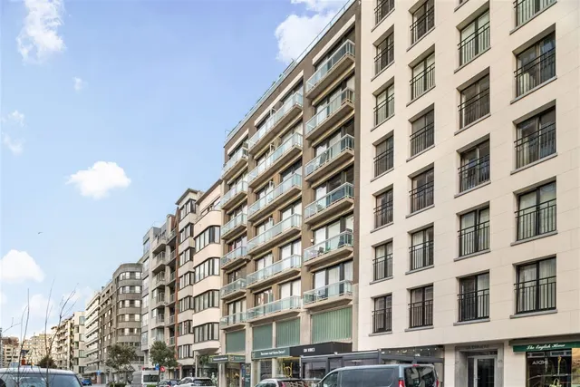 Appartement te koop in Oostende – 1/10