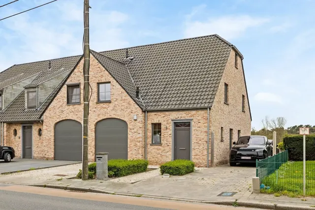 Huis te koop in Sint-Gillis-Waas – 1/10