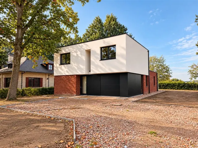 Huis te koop in Wichelen – 1/10