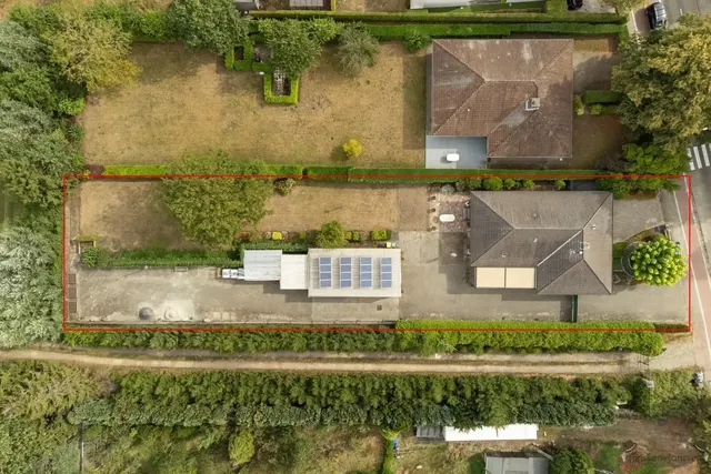 Villa à vendre à Kapellen – 1/10