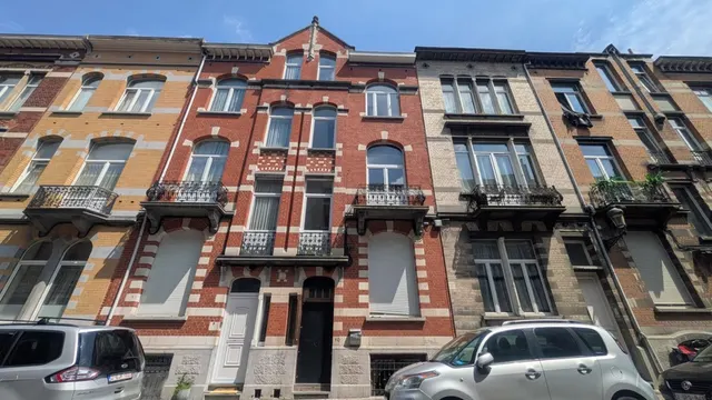 Appartement te koop in Schaerbeek