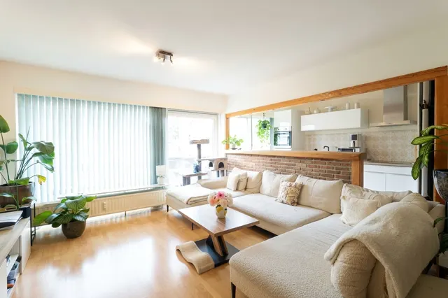Appartement te koop in Schaerbeek – 1/10