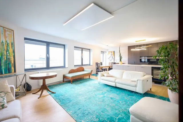 Appartement te koop in Evere – 1/10