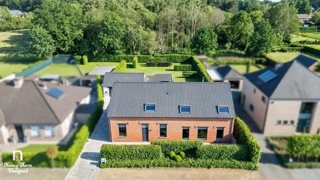 Villa te koop in Koersel – 1/10