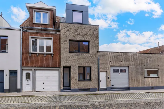 Huis te koop in Kortrijk – 1/10