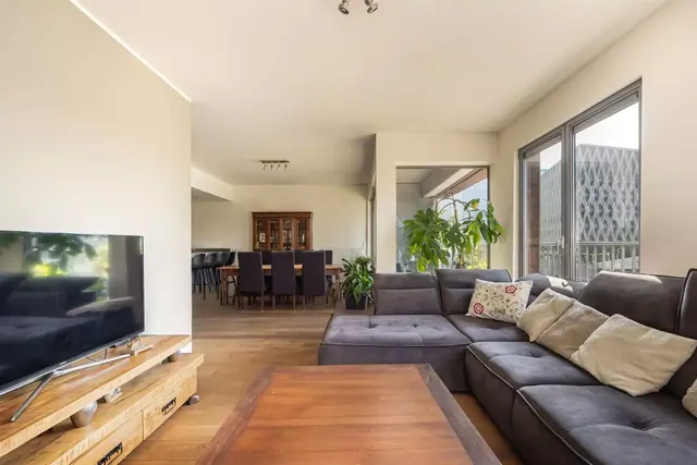 Appartement te koop in Antwerpen – 1/10