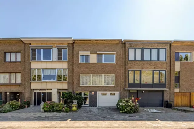 Huis te koop in Ekeren – 1/10
