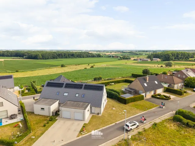 Maison à vendre à Heuvelland – 1/10
