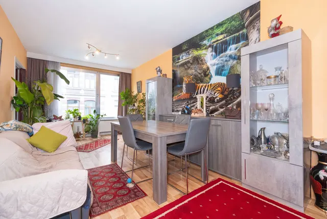 Appartement à vendre à Saint-Josse-ten-Noode – 1/10