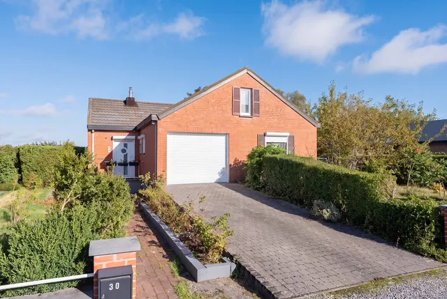 Huis te koop in Marchin – 1/10