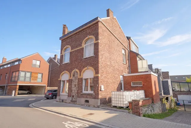 Huis te koop in Amay – 1/10