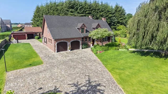 Villa te koop in Verlaine – 1/10