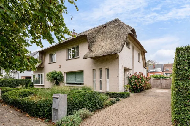 Huis à vendre à Brasschaat – 1/10