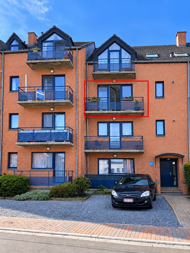 Appartement te koop in La Louvière – 1/10