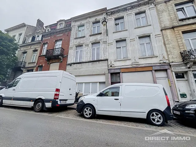 Huis te koop in Molenbeek-Saint-Jean – 1/10