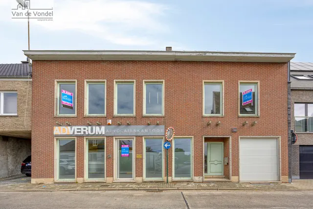 Huis à vendre à Denderhoutem – 1/10