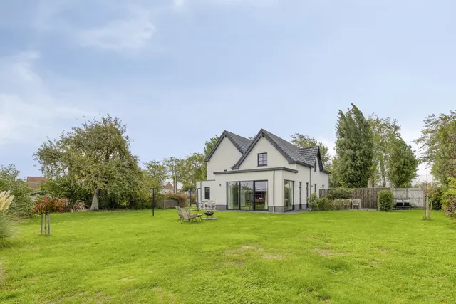 Villa à vendre à De Panne – 1/10