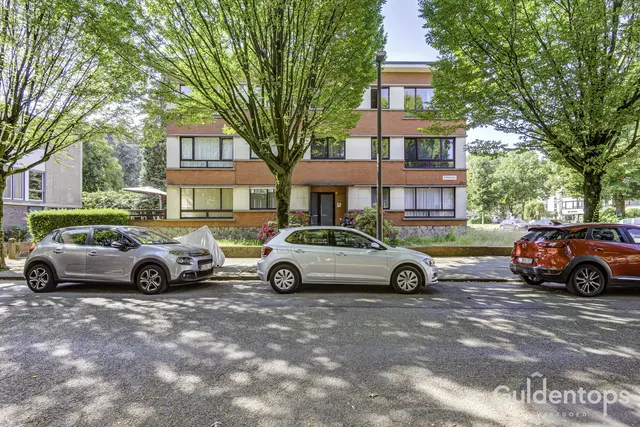 Appartement te koop in Wilrijk – 1/10