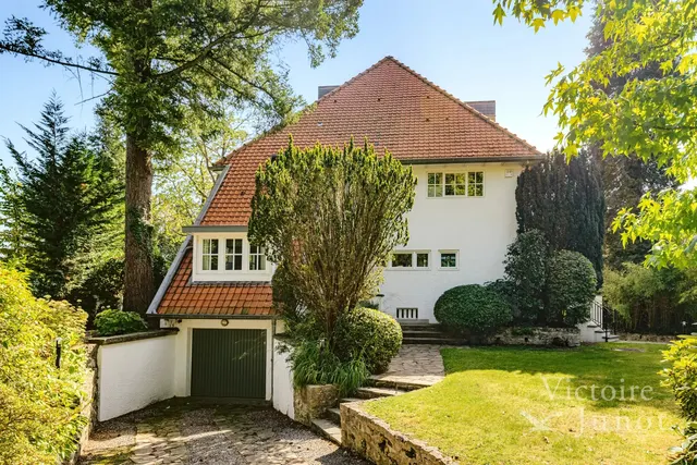 Huis te koop in Rhode-Saint-Genese – 1/10