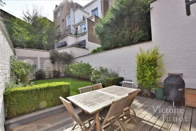 Appartement te huur in Ixelles – 1/10