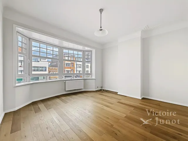 Appartement te huur in Uccle – 1/9