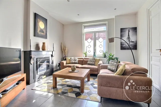 Maison à vendre à La Louvière – 1/10