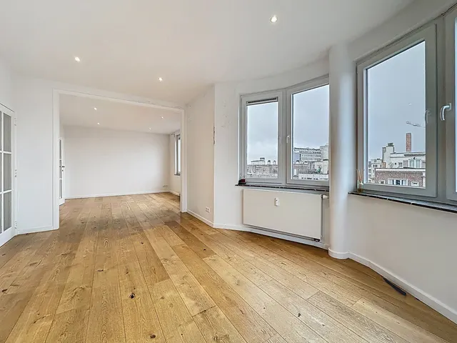 Appartement à louer à Ixelles – 1/10