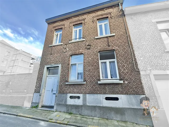 Huis te koop in Châtelineau – 1/10