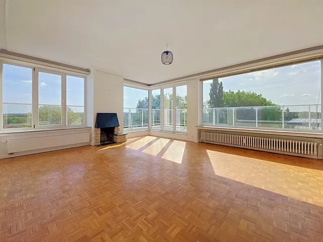 Penthouse à louer à Woluwe-Saint-Lambert – 1/10