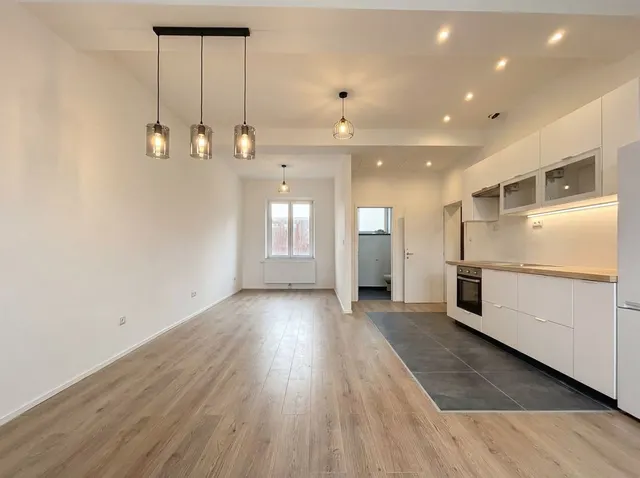 Appartement à louer à Anderlecht – 1/2