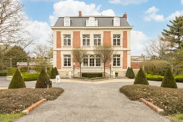 Huis te koop in Beerse – 1/10