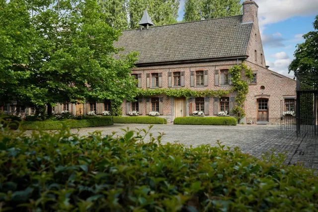 Hoeve te koop in Waregem – 1/10