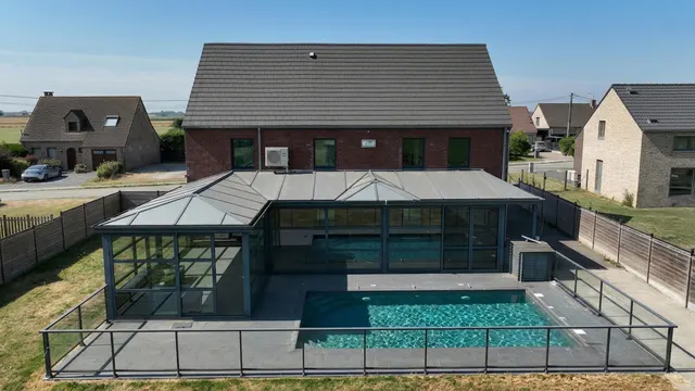 Villa à vendre à Chièvres – 1/10