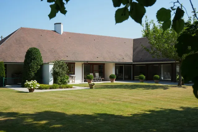 Villa à vendre à Harelbeke – 1/10