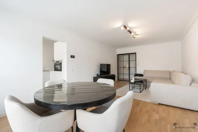 Appartement te koop in Ekeren – 1/10