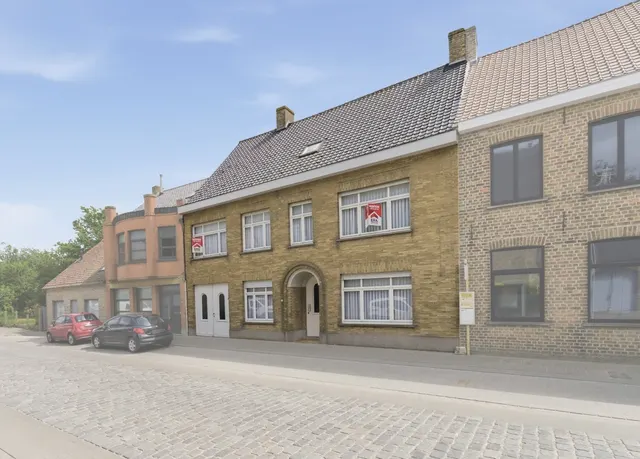Huis te koop in Alveringem – 1/10