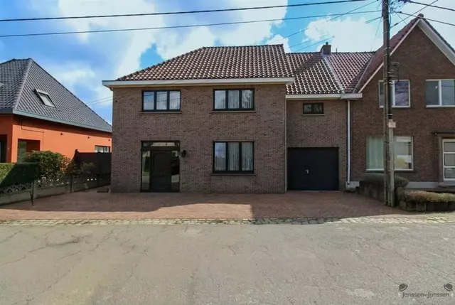 Huis te koop in Nijlen – 1/10