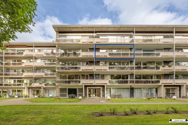 Appartement te koop in Kapellen – 1/10