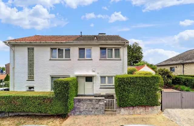 Maison à vendre à Kraainem – 1/10